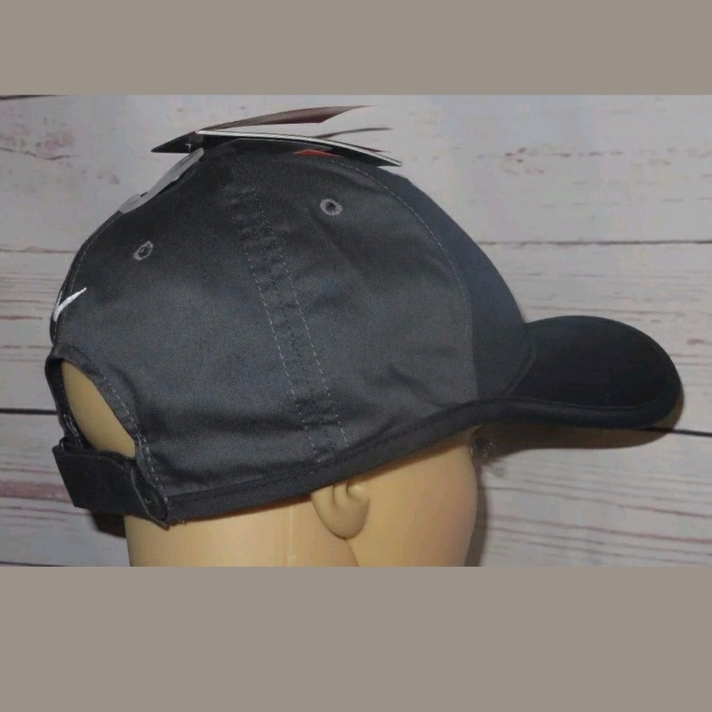 NIKE GOLF ULTRALIGHT TIGER WOODS DRI-FIT HAT - Picture 5 of 5
